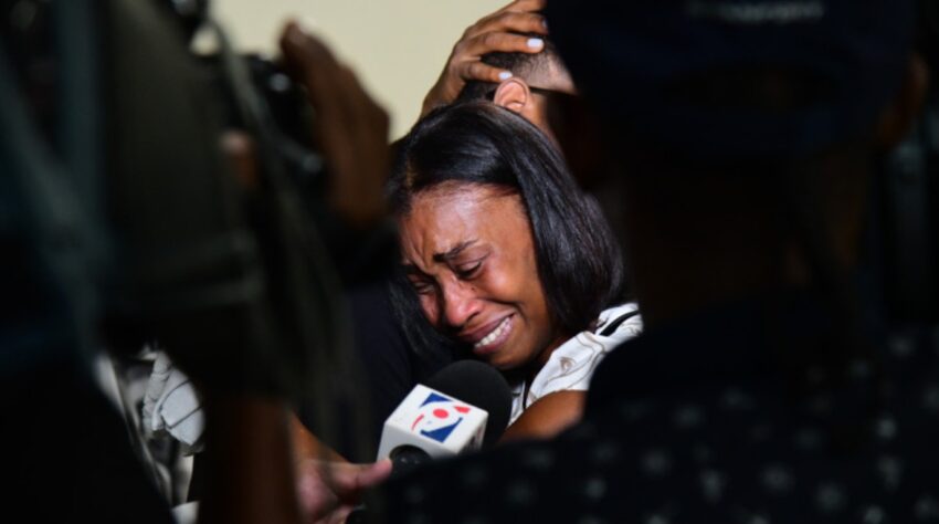 Madre dominicana clama por el regreso de su hija