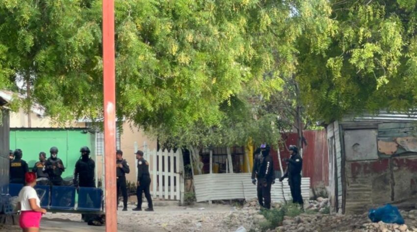 Operativo policíaco-militar Barahona interviene barrios claves