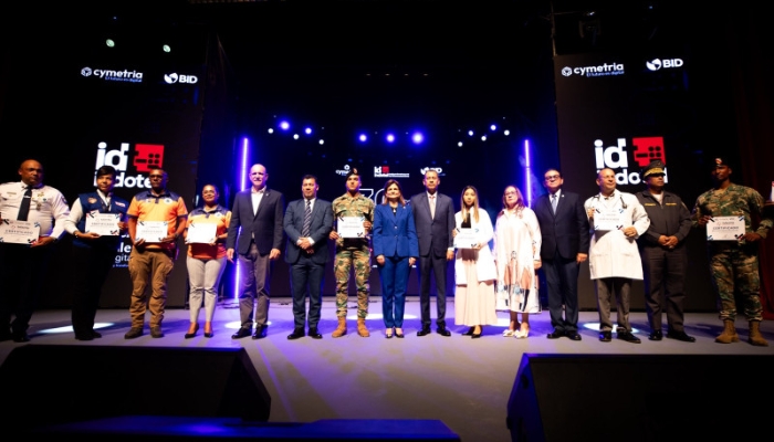 becas para carreras STEM