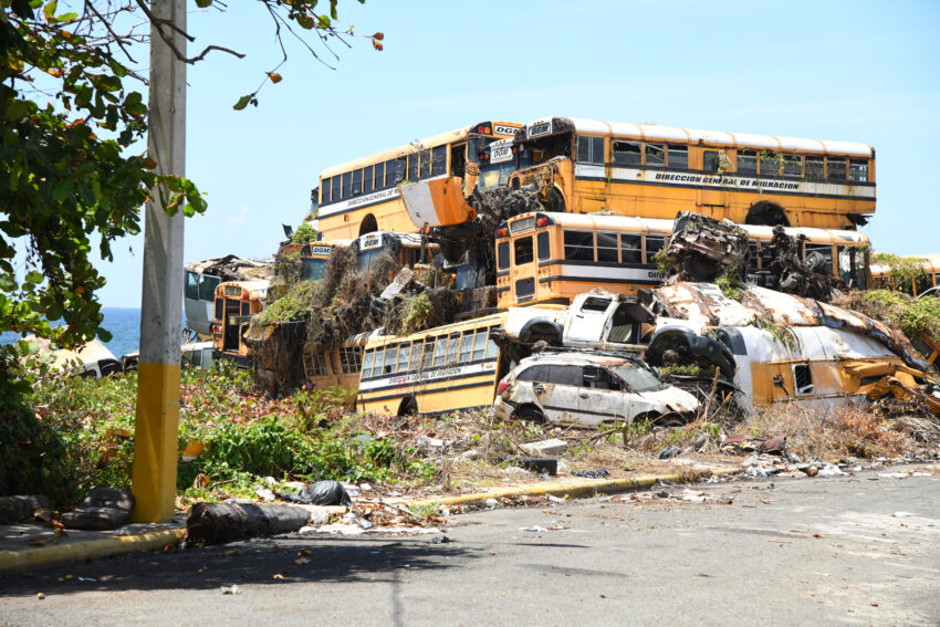 Migración Prioriza Erradicación de Chatarras en Haina