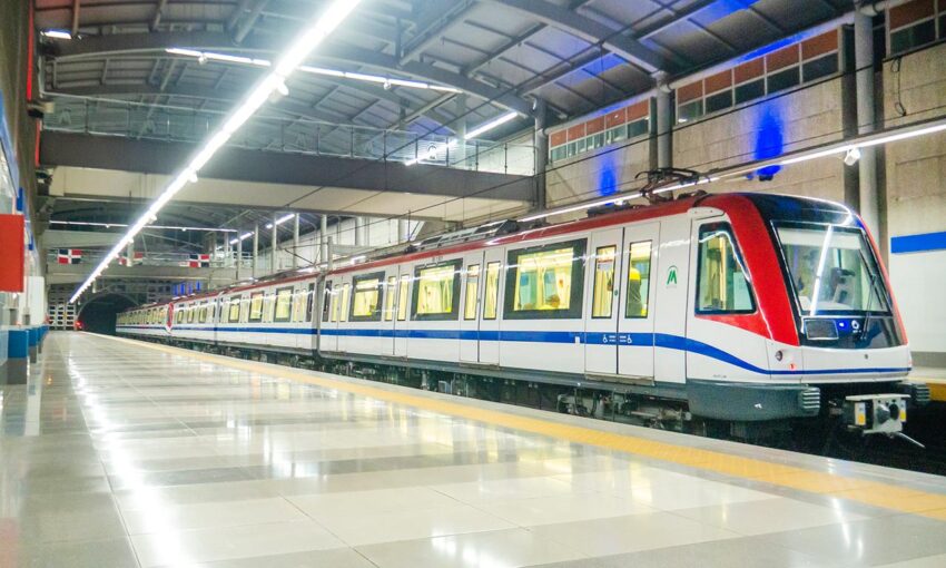 Afluencia del Metro de Santo Domingo: Más de 21,000 Usuarios